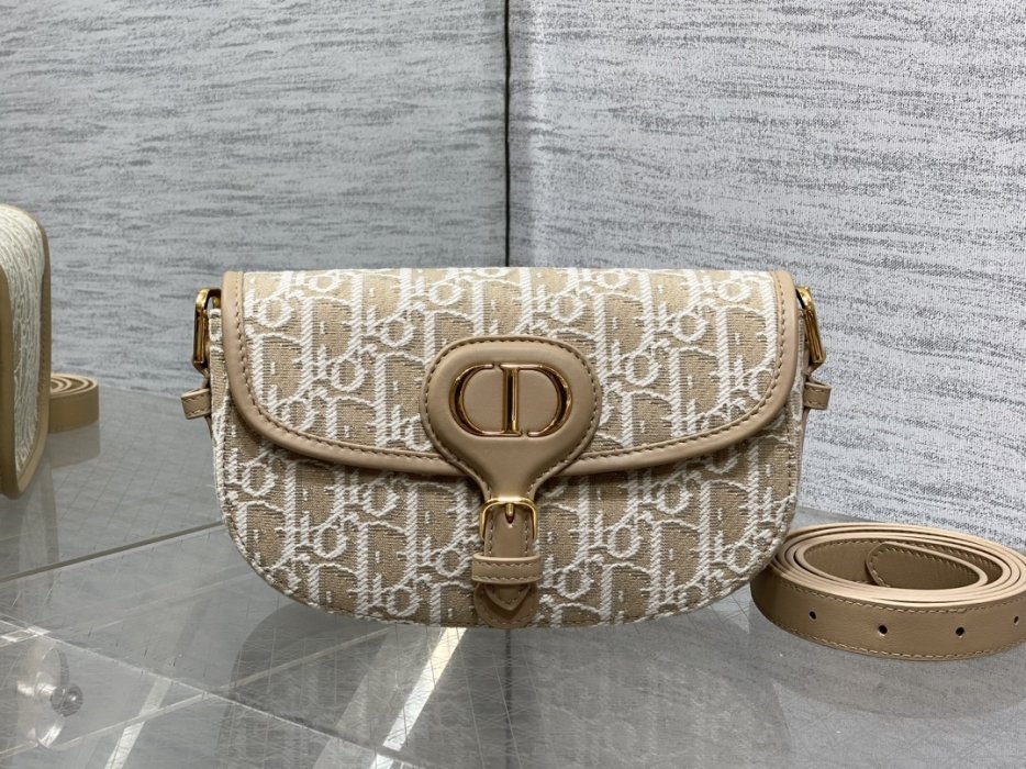 Сумка Bobby женская 21 см фото 2