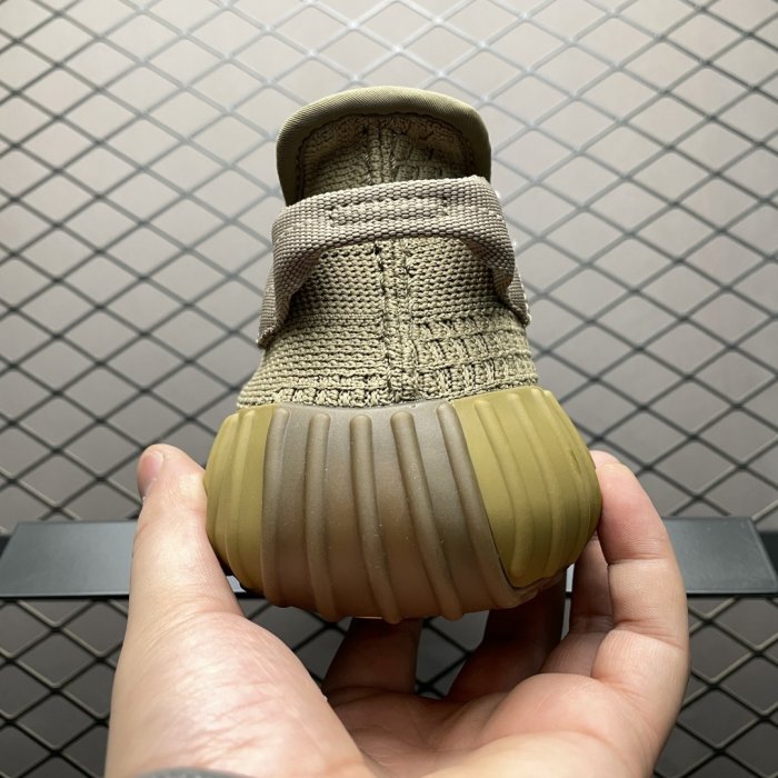 Кроссовки Yeezy Boost 350V2 фото 2
