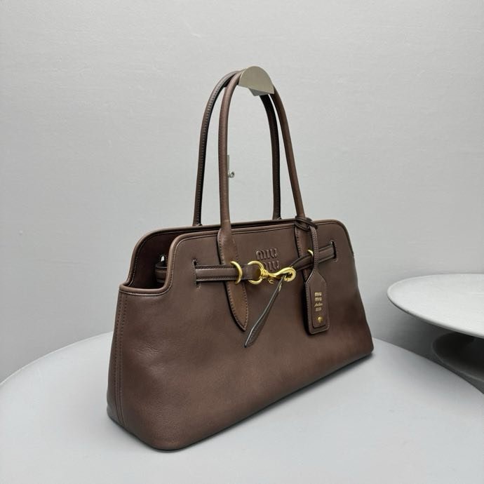 A bag leather women's 45 cm фото 2