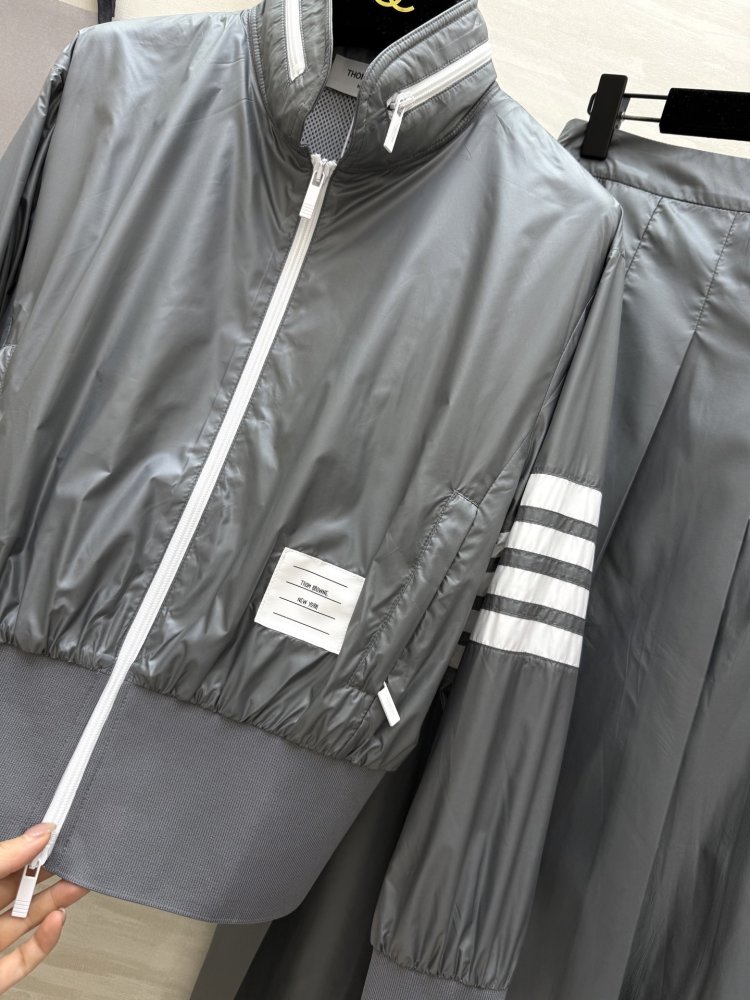 Костюм жіночий фото 6