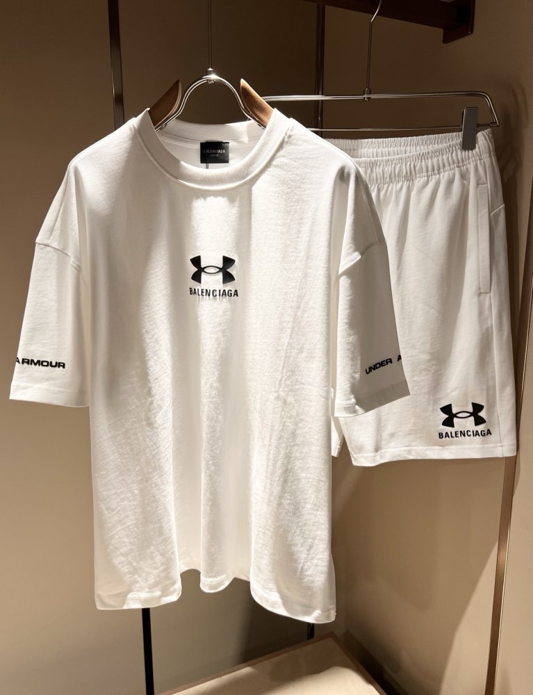 T-shirt men's фото 2