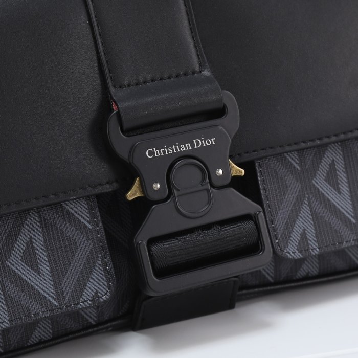 A bag Dior Hit the Road men's 27 cm фото 7