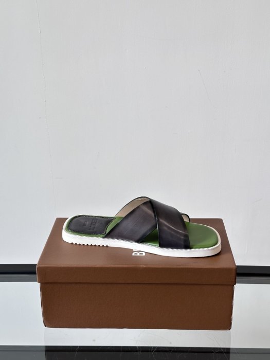 Шльопанці чоловічі фото 7