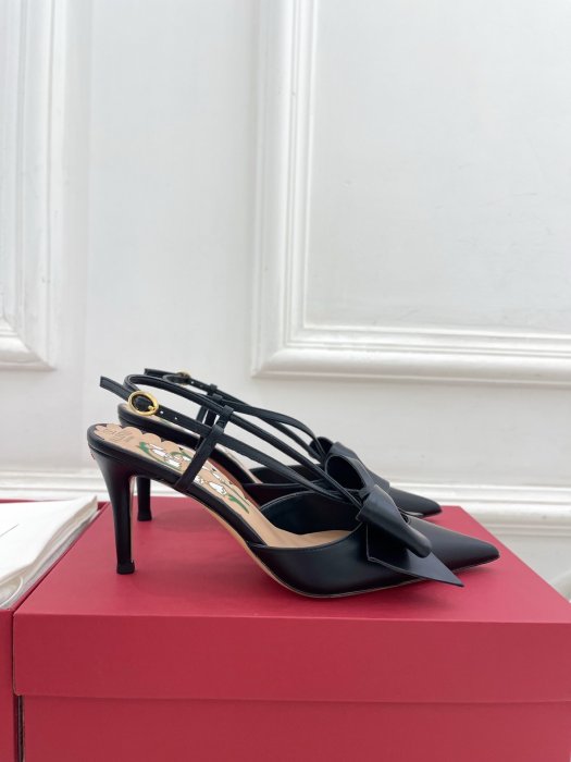 Босоножки фото 2