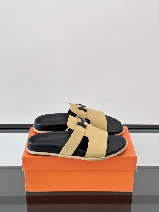 Шлепанцы мужские