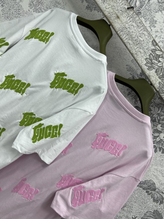 T-shirt women's фото 8