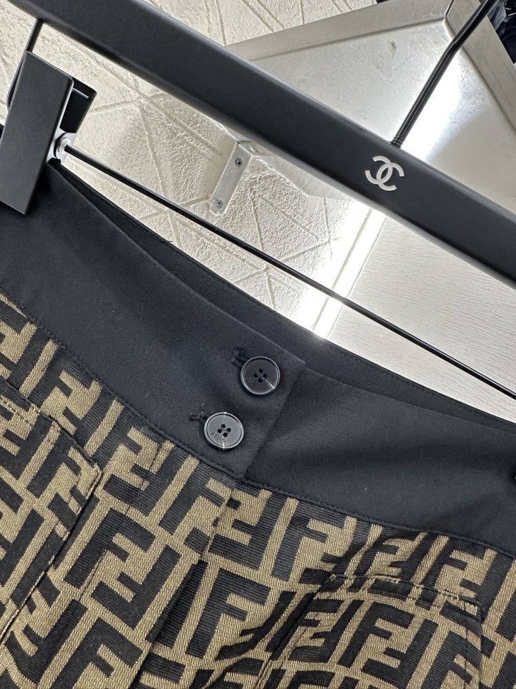 Штаны женские фото 7