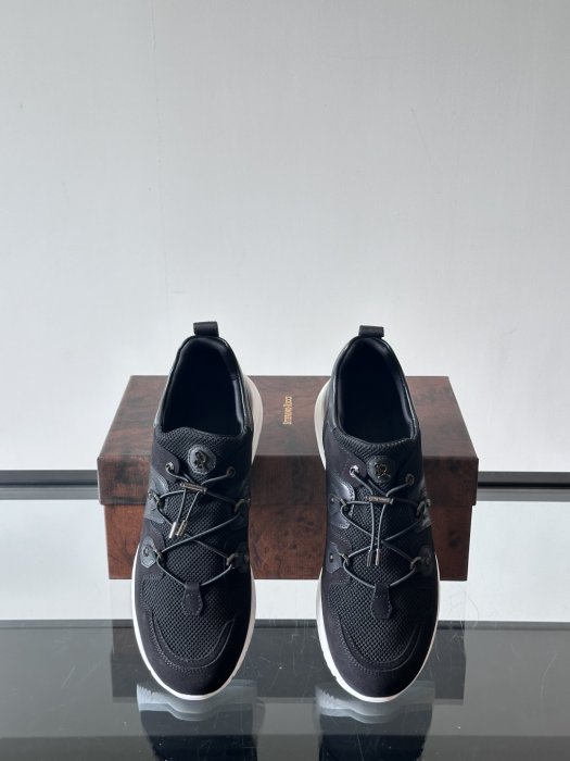 Кросівки фото 6