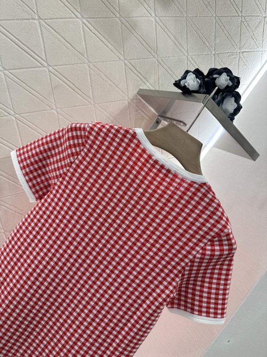 Футболка женская фото 4