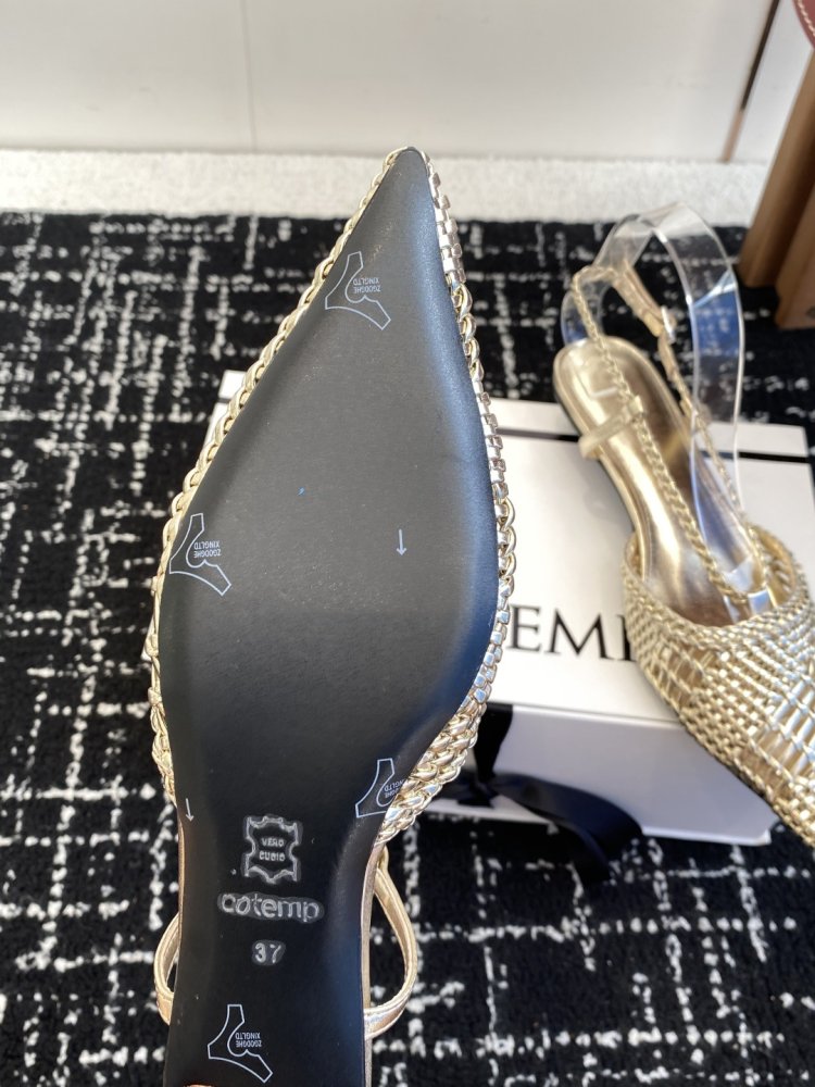 Босоніжки фото 9