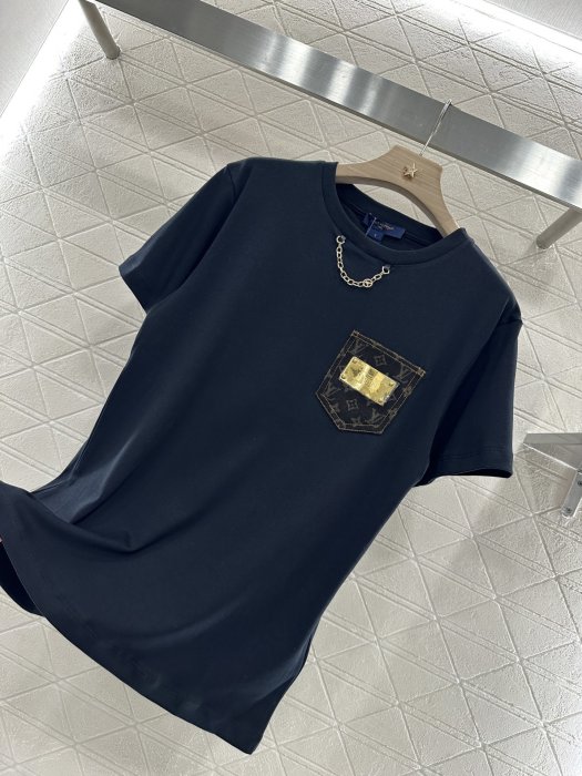 T-shirt women's фото 6