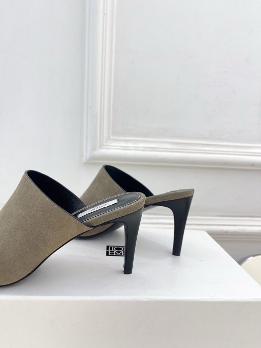 Босоножки фото 8