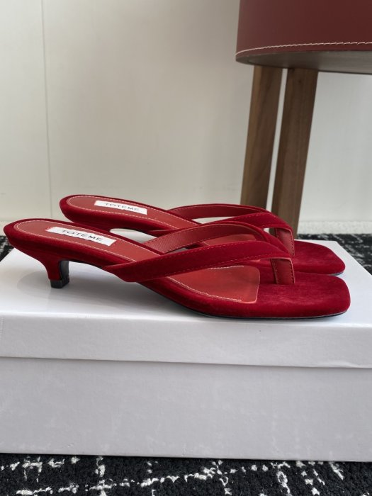 Босоножки фото 2