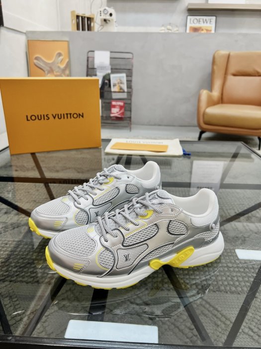 Кроссовки мужские