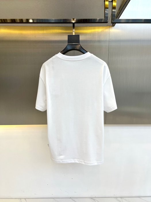 T-shirt men's фото 8