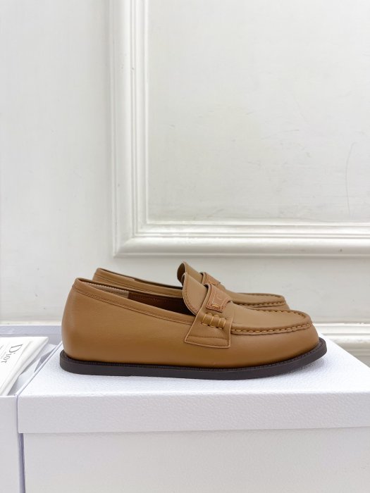 Лоферы женские фото 4