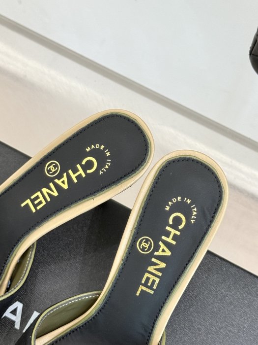 Босоножки фото 8