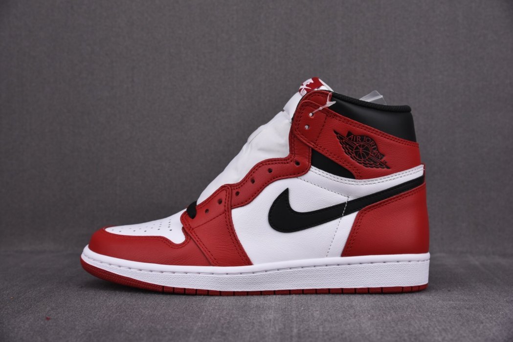 Кроссовки Air Jordan 1 Retro High OG Chicago