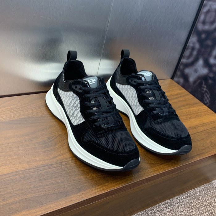 Sneakers men's