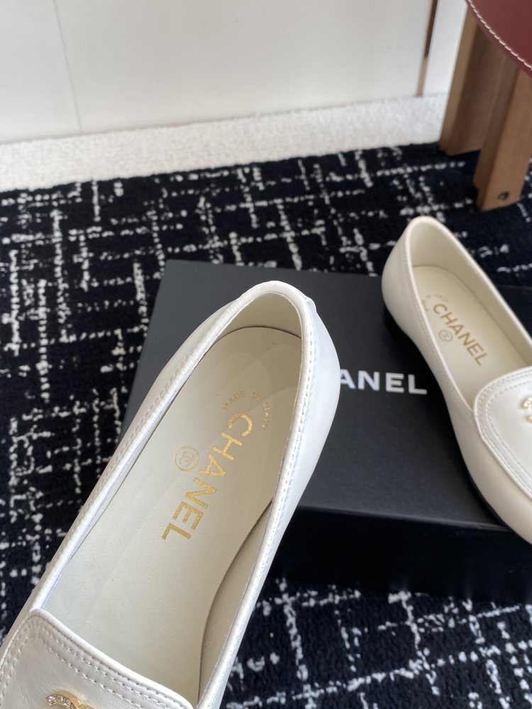 Лоферы женские фото 8