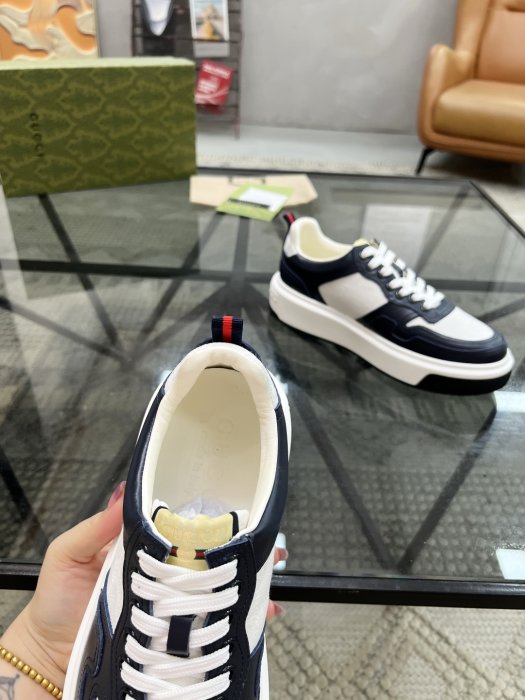 Кросівки чоловічі фото 7