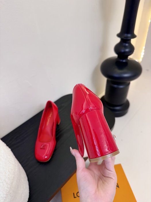 Туфли женские фото 6