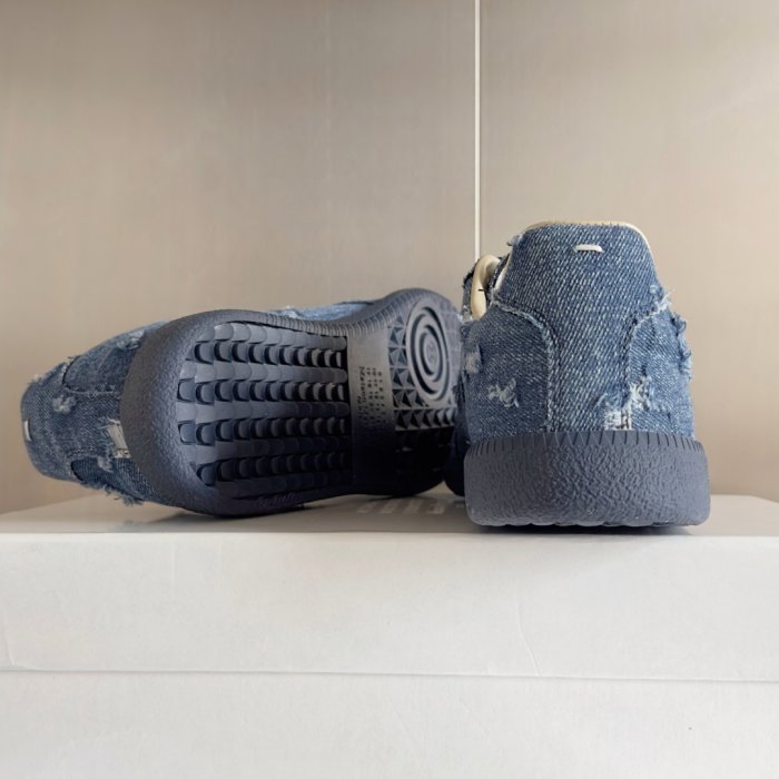 Кросівки фото 9