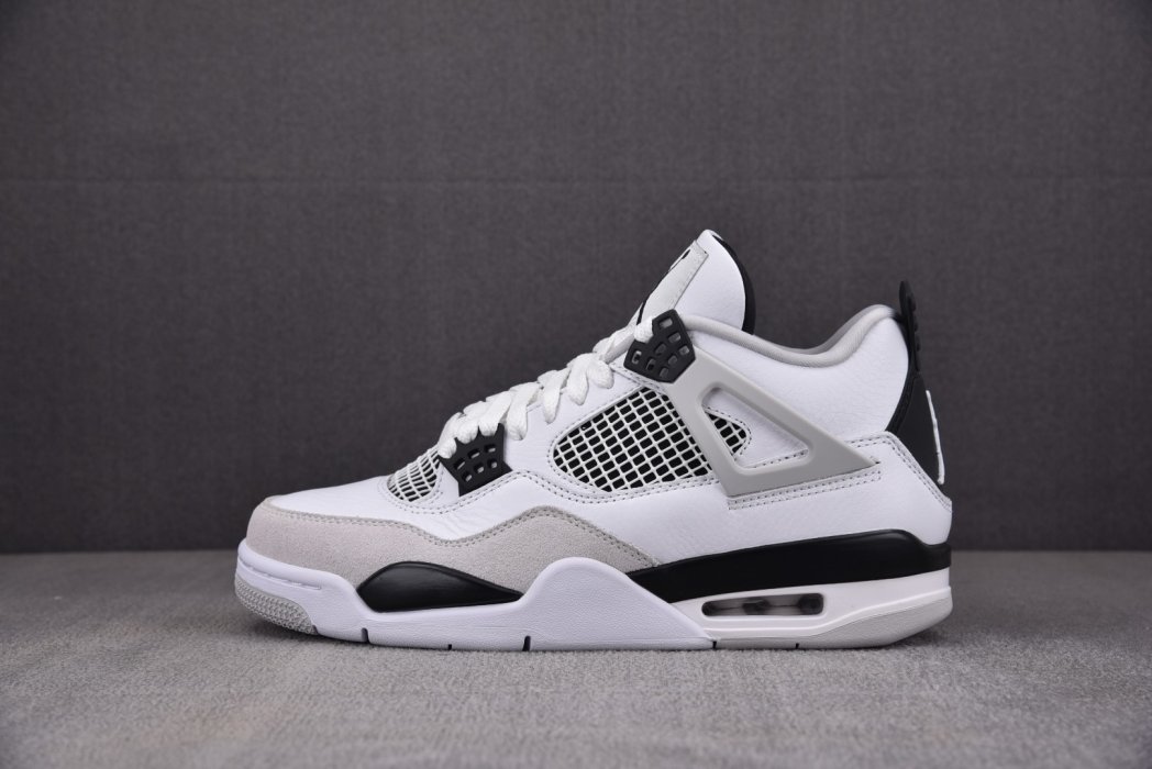 Sneakers Air Jordan 4 Retro Military Black