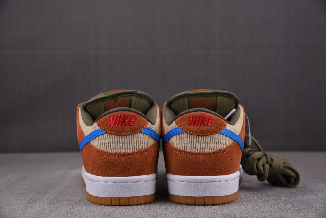 Sneakers Dunk SB Low Pro BQ6817-201 фото 5