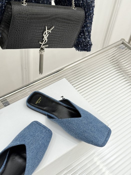 Шльопанці жіночі фото 5