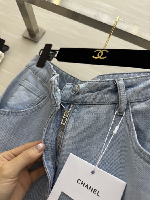 Джинси жіночі фото 6