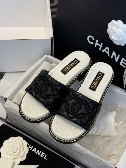 Босоніжки фото 2