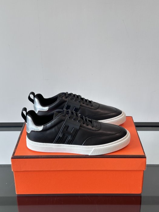 Кроссовки мужские