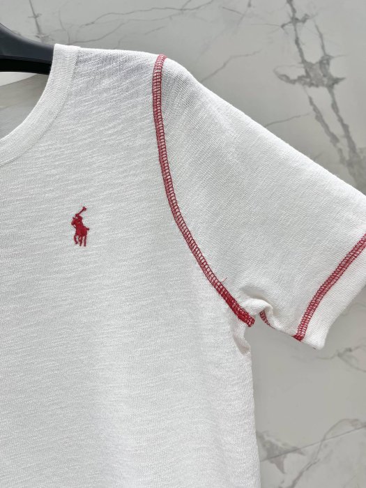 T-shirt women's фото 4