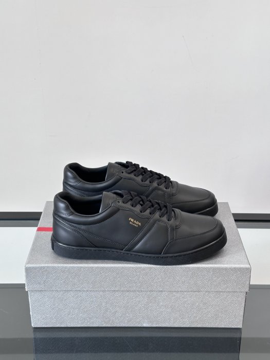 Кроссовки мужские