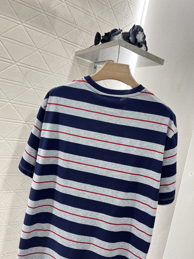 Футболка женская фото 4