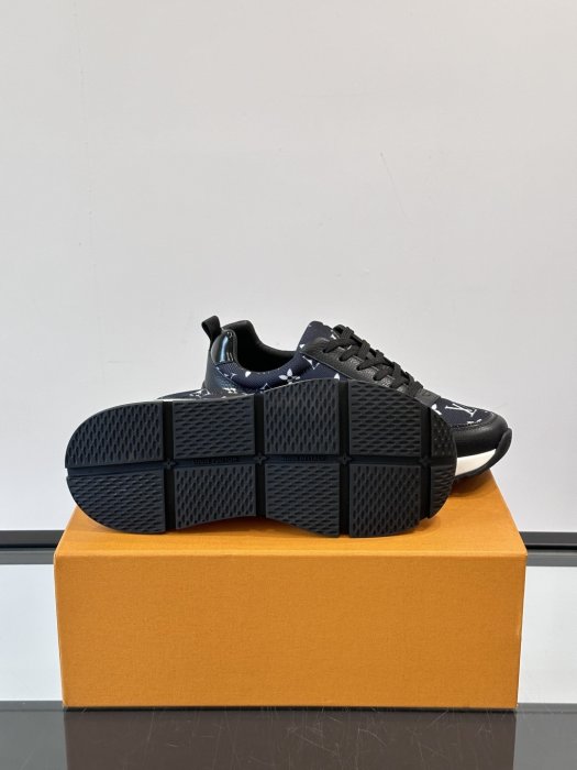 Кроссовки мужские фото 9