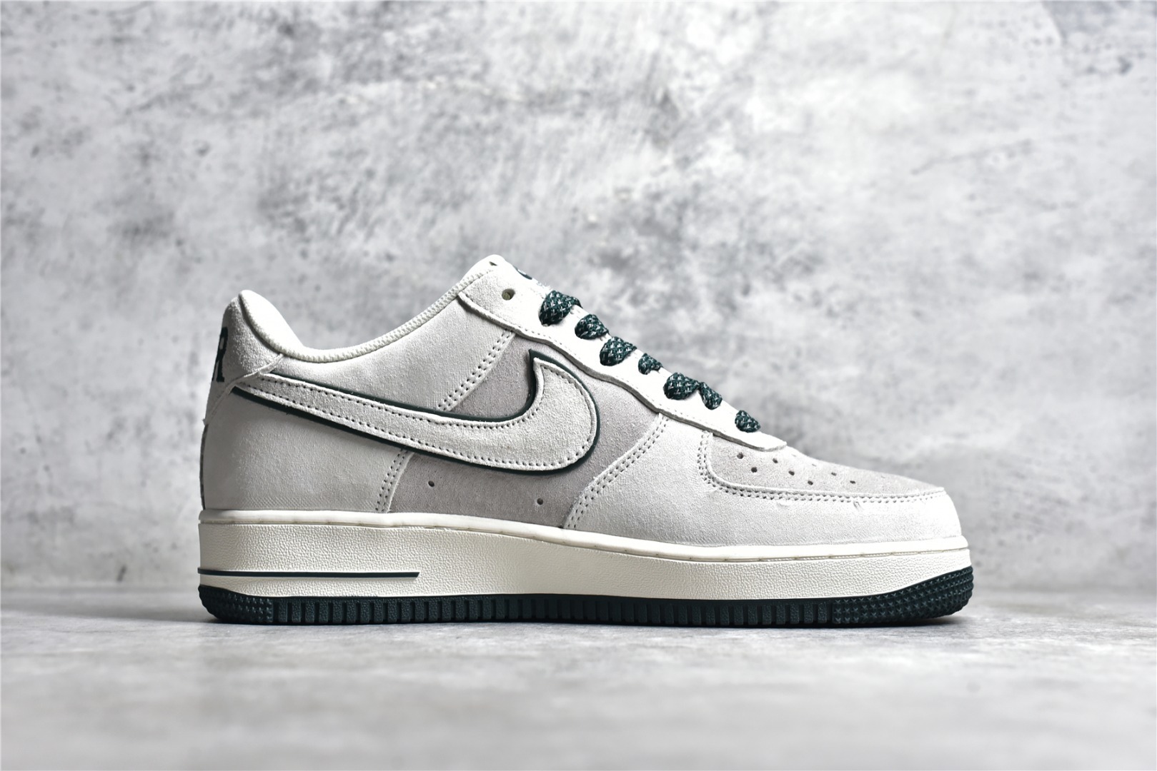 Кросівки Air Force 1 Low Four Horsemen DZ3696-002 фото 3