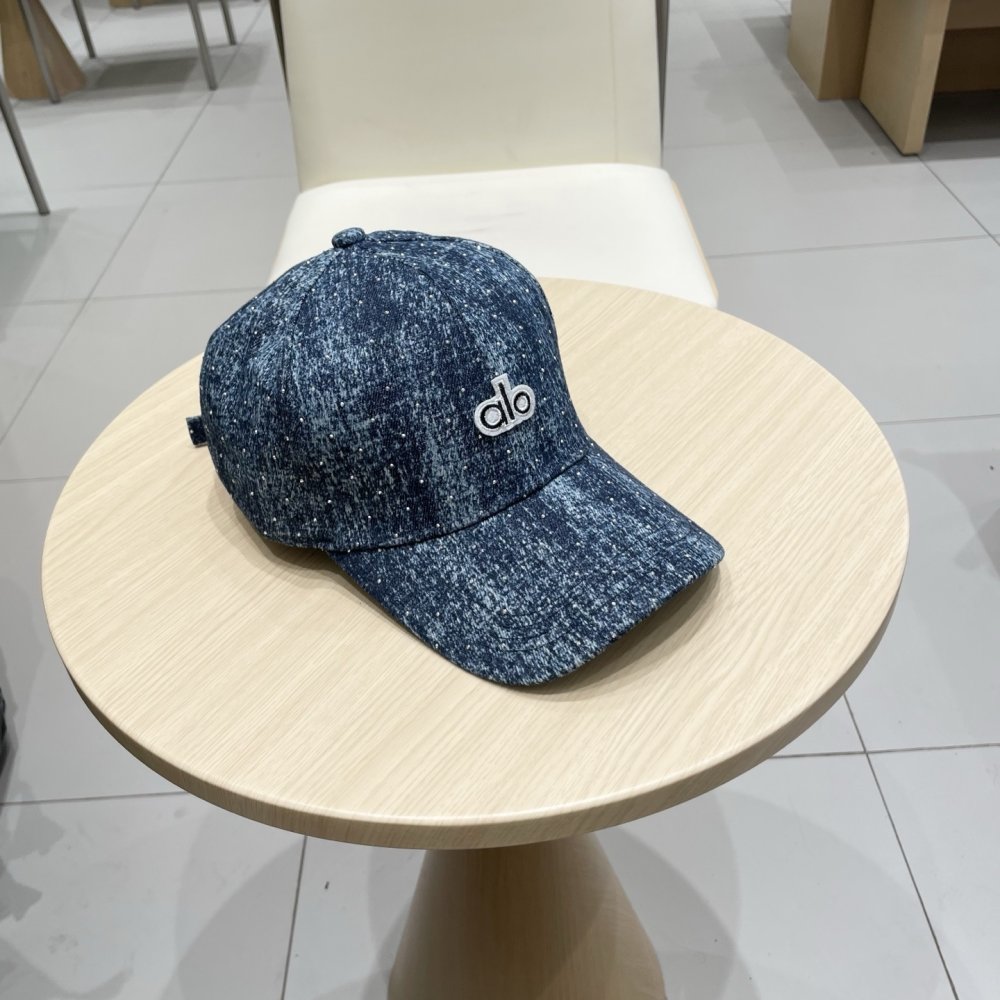 Кепка фото 3