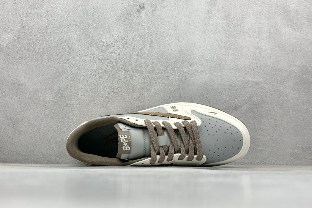 Кроссовки Fragment x Travis Scott фото 3