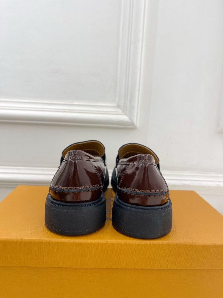 Туфли женские фото 7