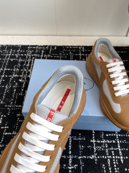 Кроссовки фото 7