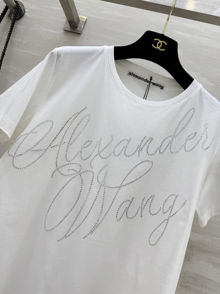 T-shirt women's фото 2