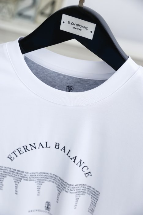 T-shirt men's фото 5