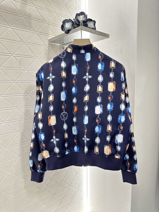 Куртка жіноча фото 2