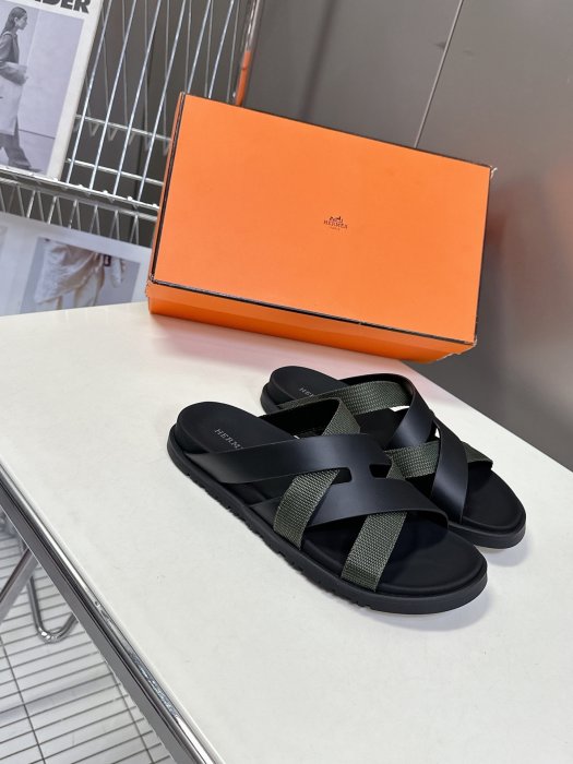 Шлепанцы фото 2