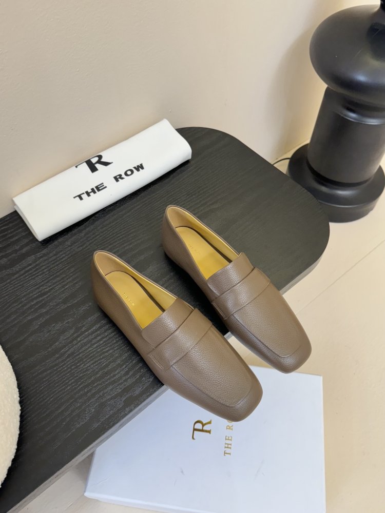 Туфли женские