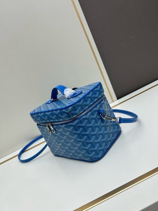 Сумка косметичка женская Goyard Vanity muse 21 см