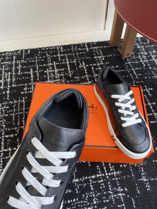 Кроссовки фото 8