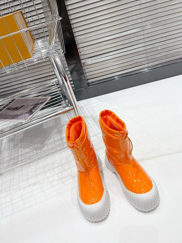 Ugg boots women's orange